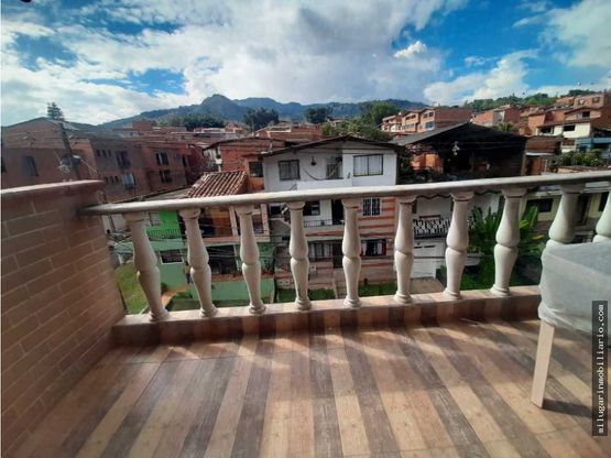 Casa disponible para Venta en Medellín Barrio Girardot, Castilla. Foto numero 1