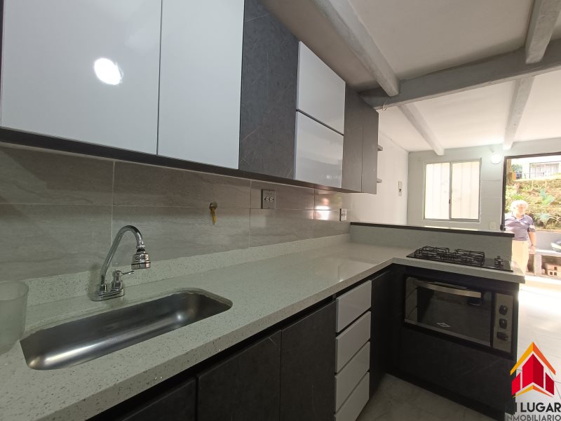 Apartamento disponible para Venta en Medellín con un valor de $240,000,000 código 2781