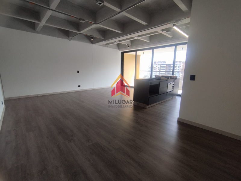 Apartamento disponible para Arriendo en Envigado Cumbres Foto numero 1