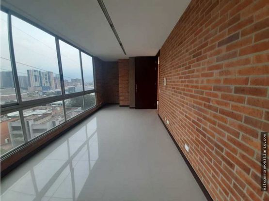 Oficina disponible para Arriendo en Medellín San Julián Foto numero 1