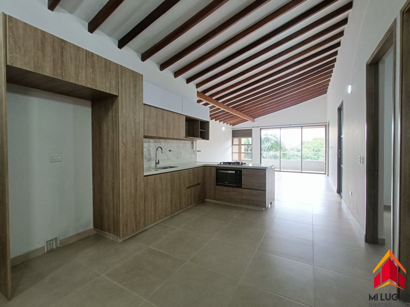 Casa disponible para Arriendo en Envigado Anda Lucia Foto numero 1