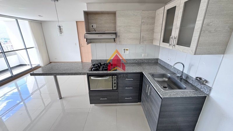 Apartamento disponible para Arriendo en Envigado La Abadía Foto numero 1