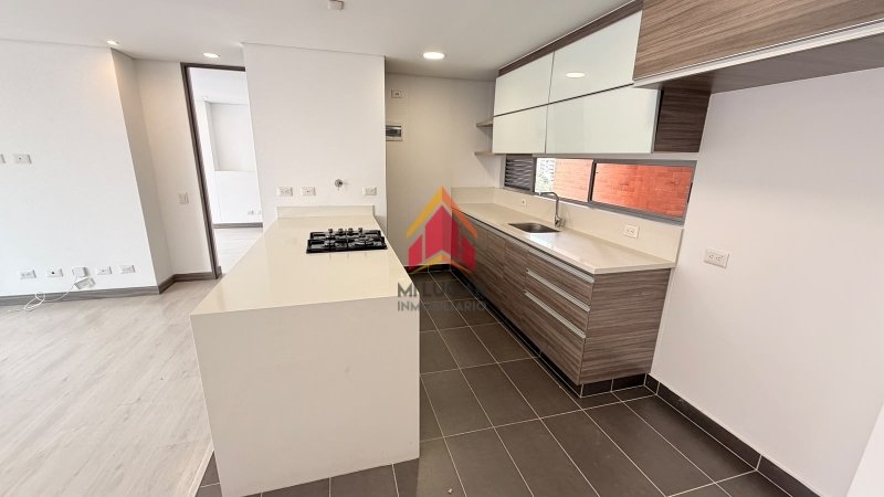 Apartamento disponible para Arriendo en Envigado Loma De Las Brujas Foto numero 1