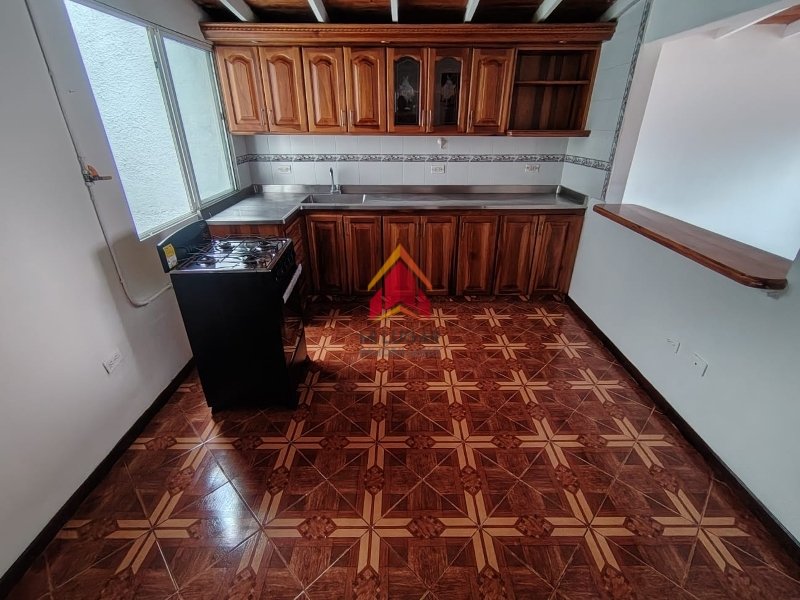 Casa disponible para Arriendo en Envigado Alcalá Foto numero 1