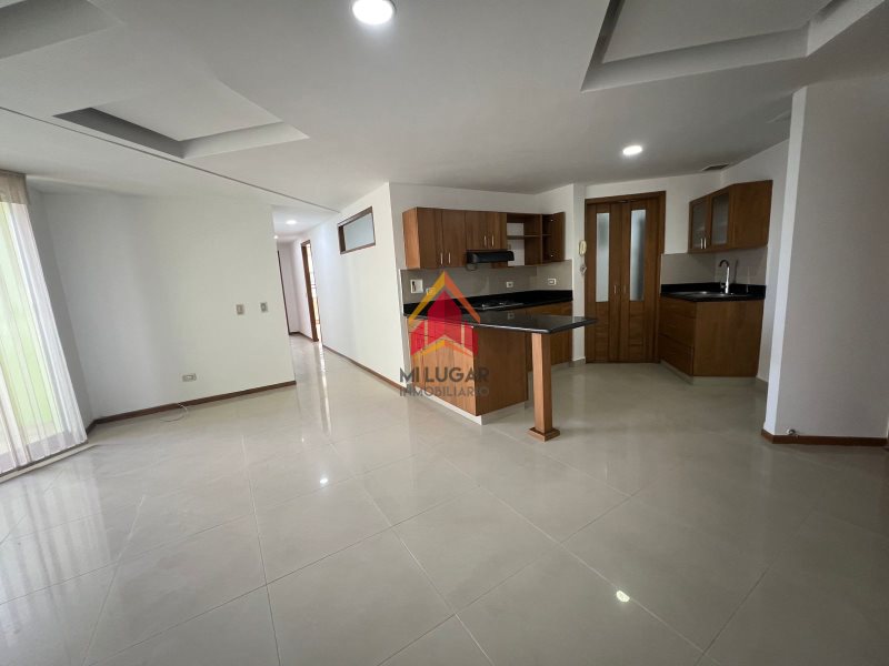 Apartamento disponible para Arriendo en Sabaneta Las Lomitas Foto numero 1