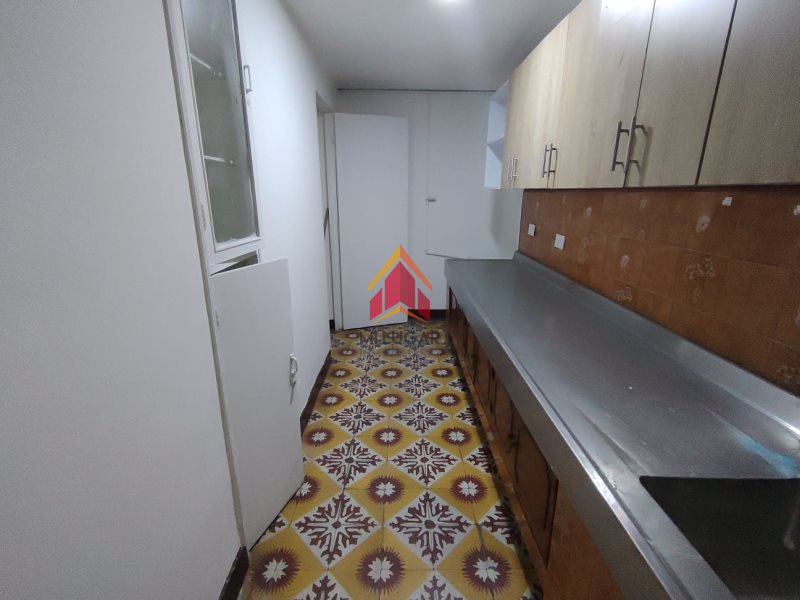 Casa-local disponible para Arriendo en Envigado Guaimaro Foto numero 1