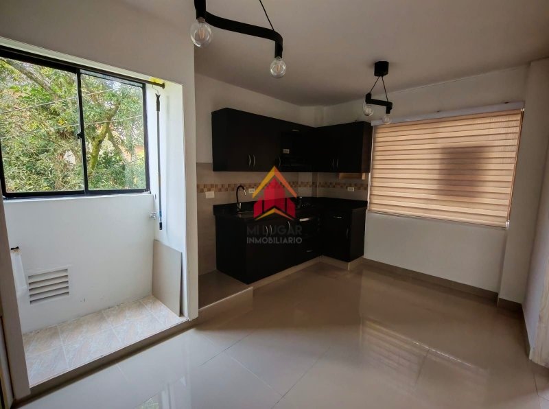 Apartaestudio disponible para Arriendo en Envigado San Rafael Foto numero 1
