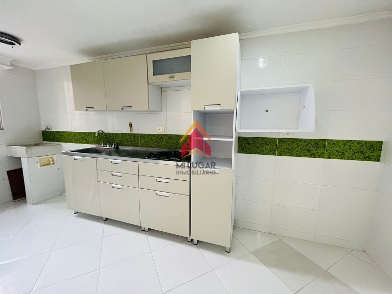 Apartamento disponible para Arriendo en Envigado Alto De Las Flores Foto numero 1