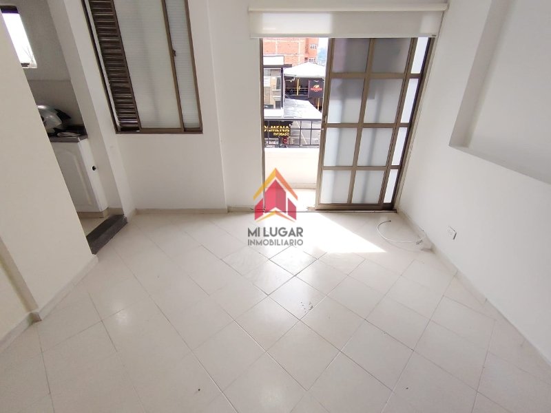 Oficina disponible para Arriendo en Envigado Centro Foto numero 1