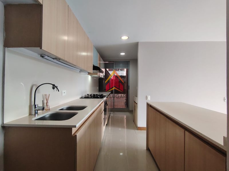 Apartamento disponible para Arriendo en Medellín Los Bernal Foto numero 1