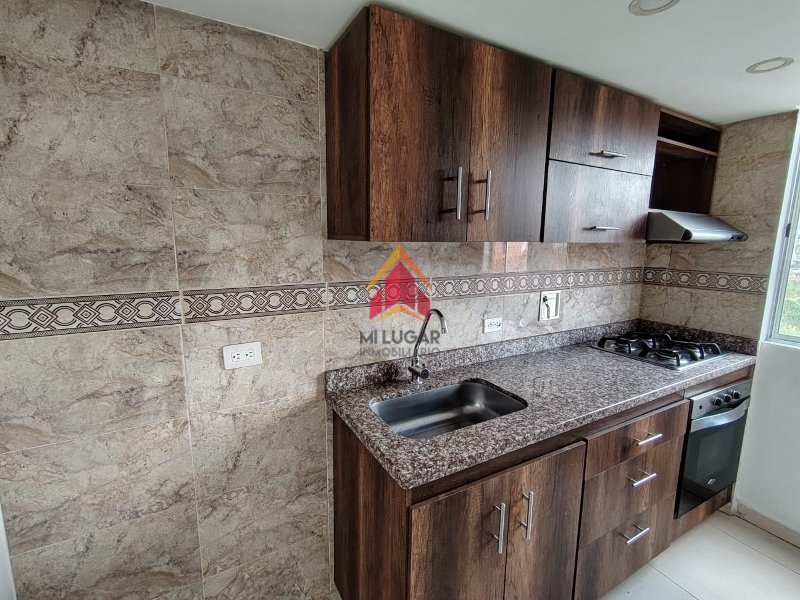 Apartamento disponible para Arriendo en Envigado con un valor de $1,900,000 código 906