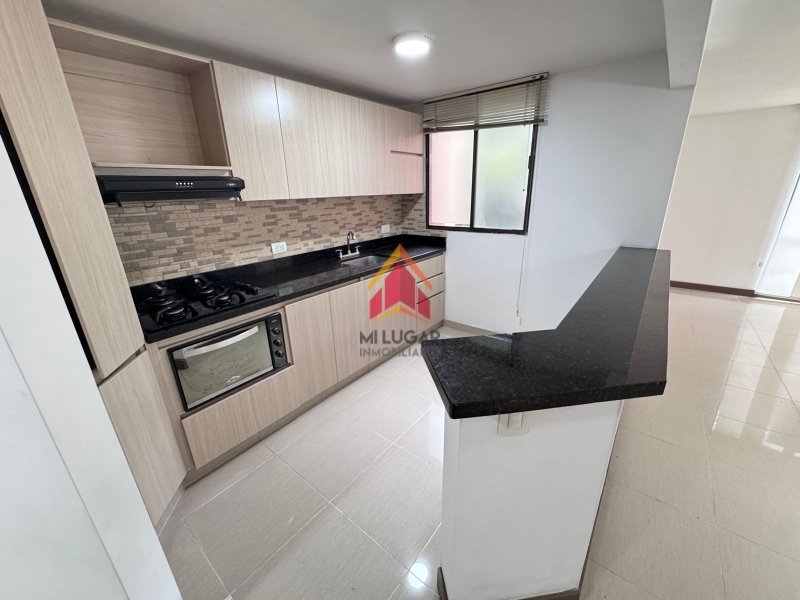 Apartamento disponible para Arriendo en Envigado Loma De Las Brujas Foto numero 1