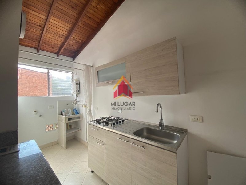 Apartaestudio disponible para Arriendo en Envigado Las Cometas Foto numero 1