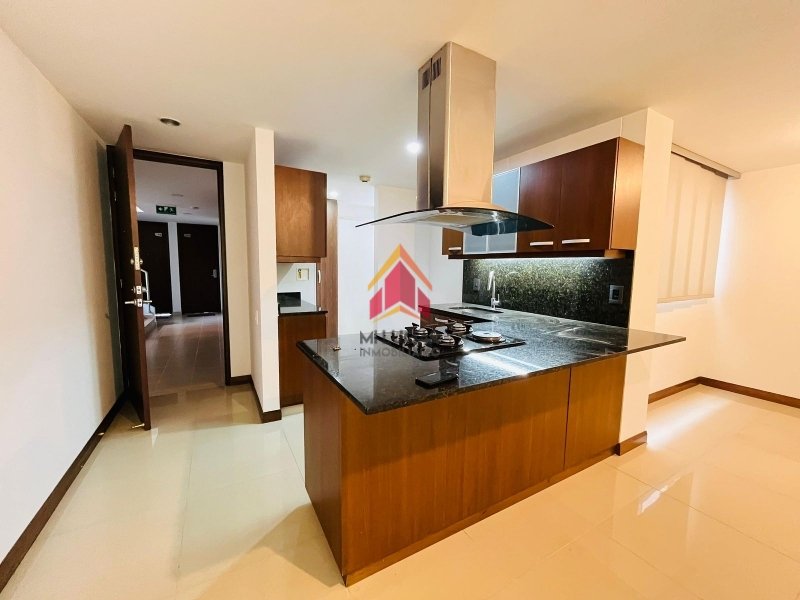 Apartamento disponible para Arriendo en Envigado Cumbres Foto numero 1