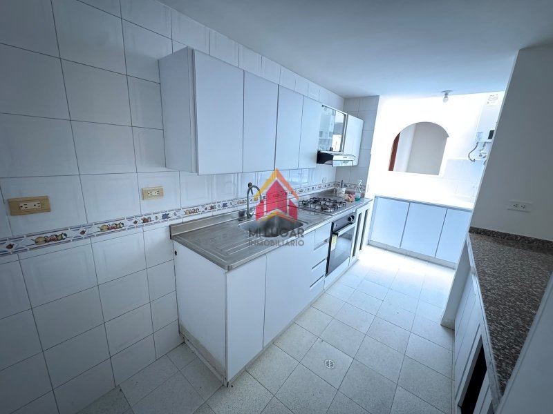 Casa disponible para Arriendo en Envigado con un valor de $5,000,000 código 4058