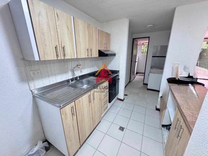 Casa disponible para Arriendo en Envigado El Dorado Foto numero 1