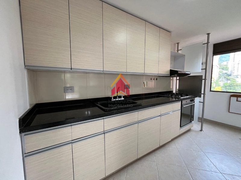 Apartamento disponible para Arriendo en Envigado La Abadía Foto numero 1