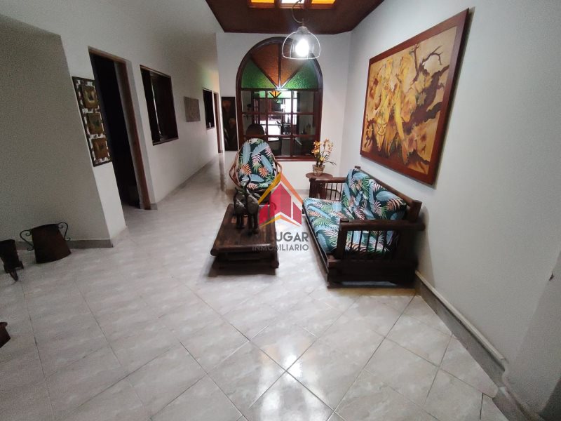 Casa-local disponible para Arriendo en Envigado Centro Foto numero 1