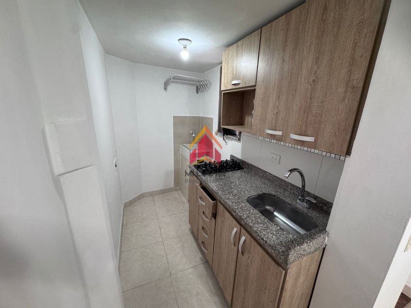 Apartaestudio disponible para Arriendo en Envigado El Dorado Foto numero 1
