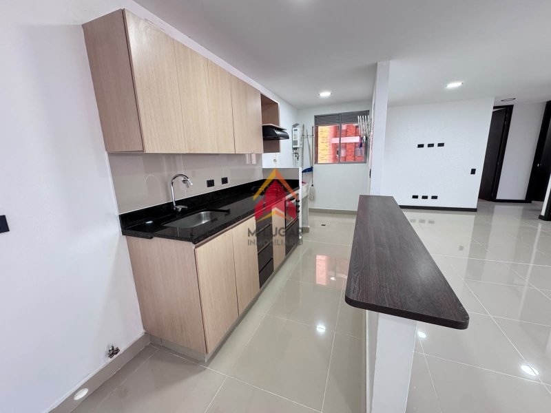 Apartamento disponible para Arriendo en Envigado Loma De Las Brujas Foto numero 1