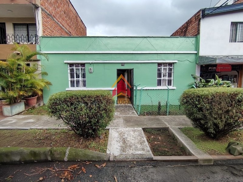 Casa-local disponible para Arriendo en Envigado La Magnolia Foto numero 1