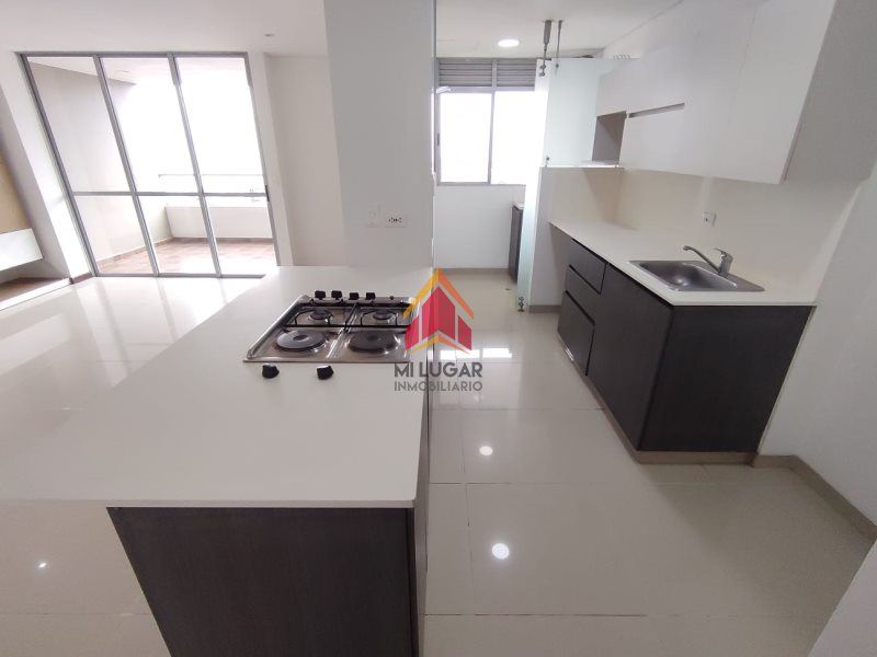 Apartamento disponible para Arriendo en Envigado El Esmeraldal Foto numero 1