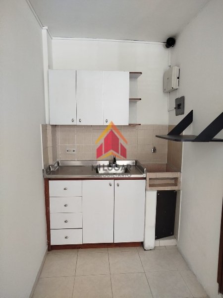 Oficina-Local disponible para Arriendo en Envigado Centro Foto numero 1