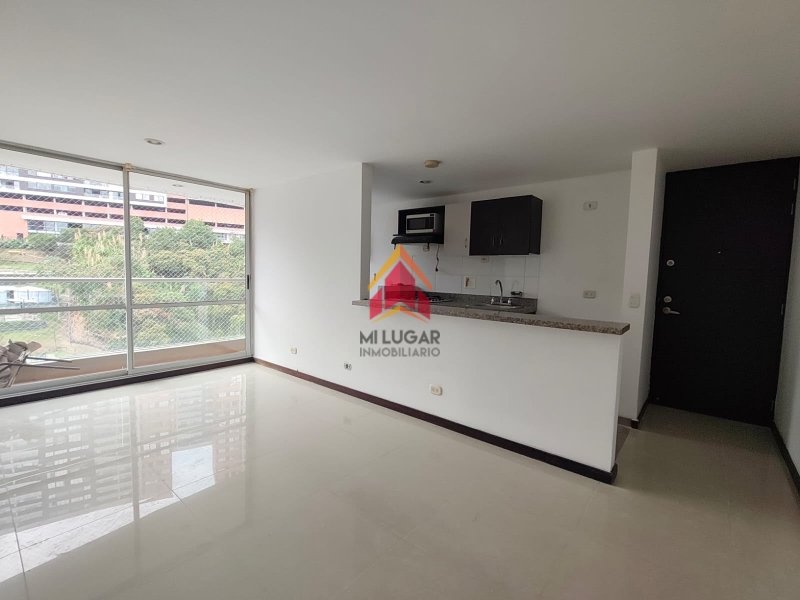 Apartamento disponible para Arriendo en Envigado Cumbres Foto numero 1