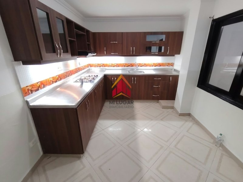 Casa disponible para Arriendo en Envigado Primavera Foto numero 1